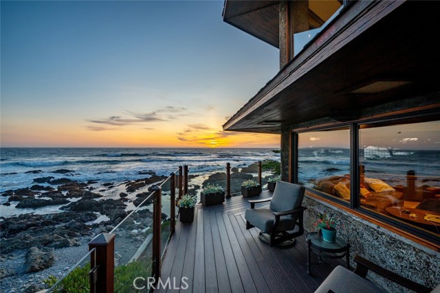 Detail Gallery Image 4 of 65 For 2431 Sherwood Drive, Cambria,  CA 93428 - 3 Beds | 4 Baths