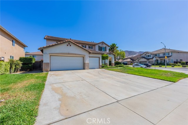 11144 Arizona Avenue, Riverside CA: https://media.crmls.org/medias/ee9657b7-1158-402b-91c7-5115ef314f97.jpg