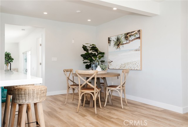 1101 High Lane, Redondo Beach, California 90278, 3 Bedrooms Bedrooms, ,2 BathroomsBathrooms,Residential,Sold,High,SB22142455