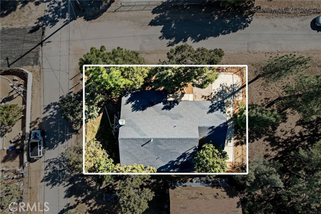 Detail Gallery Image 4 of 12 For 801 Central, Big Bear City,  CA 92314 - 2 Beds | 2 Baths