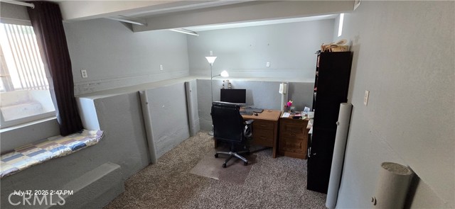 Detail Gallery Image 14 of 33 For 2051 Rancho Dr, Riverside,  CA 92507 - 4 Beds | 2/1 Baths