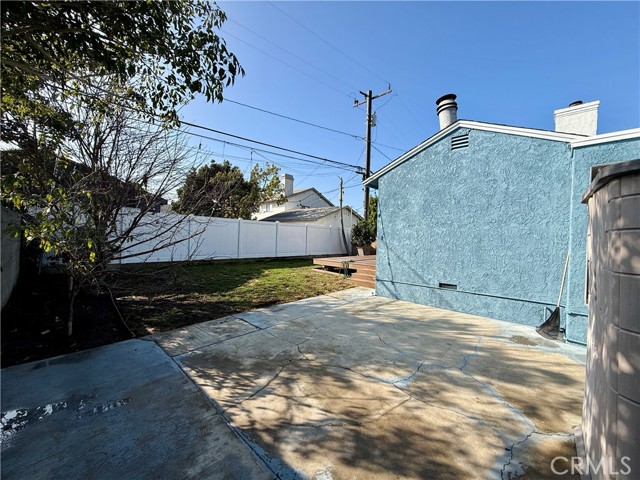 Detail Gallery Image 19 of 25 For 14621 Fonthill Ave, Hawthorne,  CA 90250 - 3 Beds | 2 Baths