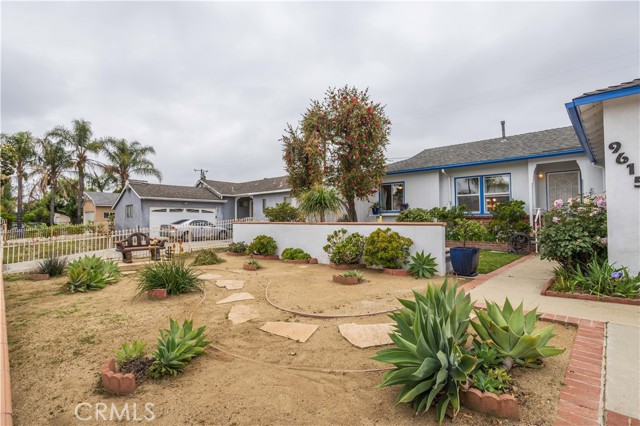 Detail Gallery Image 40 of 43 For 9615 Dorrington Ave, Arleta,  CA 91331 - 3 Beds | 2 Baths