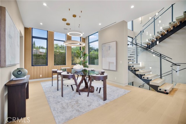 Detail Gallery Image 4 of 28 For 5170 Amestoy, Encino,  CA 91316 - 5 Beds | 6/2 Baths