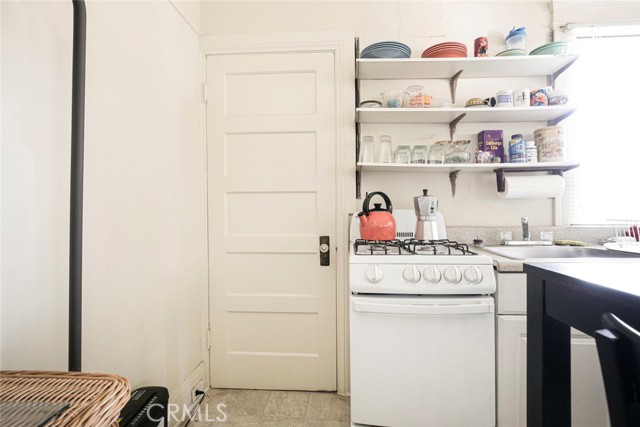 Detail Gallery Image 52 of 61 For 325 S Los Robles Ave, Pasadena,  CA 91101 - – Beds | – Baths