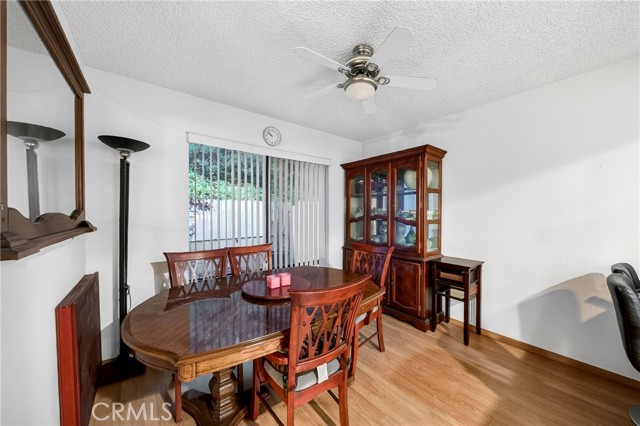 Detail Gallery Image 21 of 27 For 1507 via Linda, Fullerton,  CA 92833 - 2 Beds | 2/1 Baths