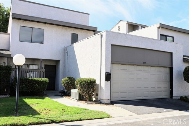 Detail Gallery Image 1 of 22 For 375 N via Trieste, Anaheim,  CA 92806 - 3 Beds | 1/1 Baths