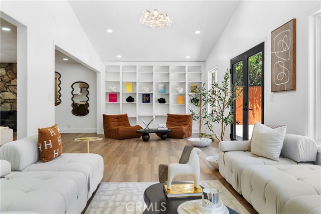 Detail Gallery Image 10 of 58 For 4816 Saint Andrews Ave, Buena Park,  CA 90621 - 5 Beds | 3 Baths