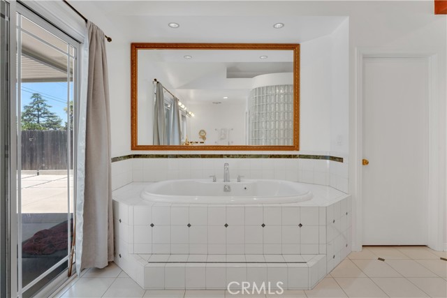 Detail Gallery Image 34 of 49 For 406 Eucalyptus Dr, Redlands,  CA 92373 - 3 Beds | 2 Baths