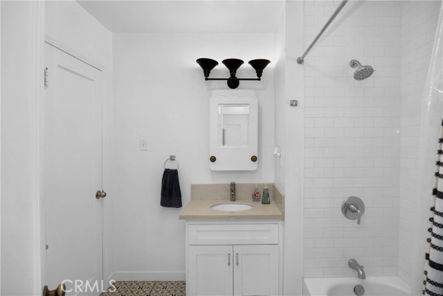 Detail Gallery Image 24 of 46 For 101 E 35th St, Long Beach,  CA 90807 - – Beds | – Baths