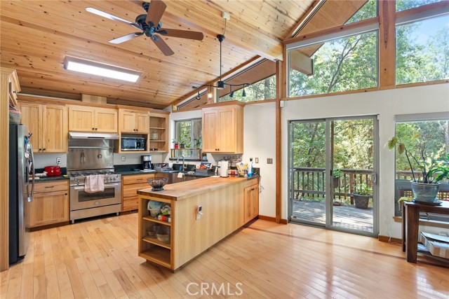 Detail Gallery Image 9 of 44 For 5009 Big Bend Rd, Oroville,  CA 95965 - 3 Beds | 2 Baths