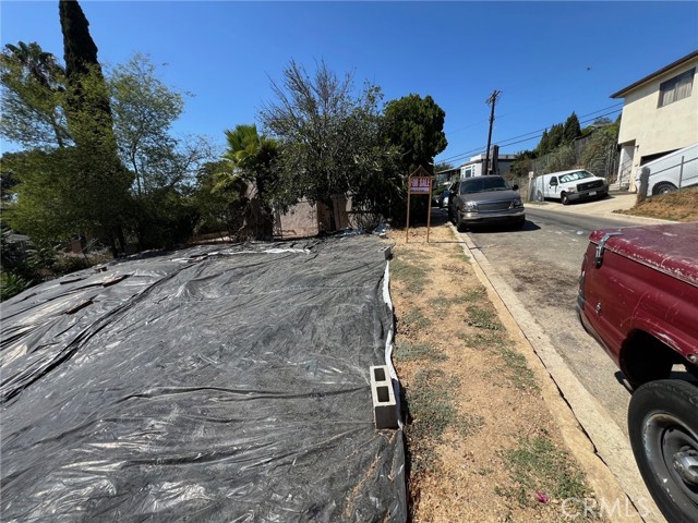 Detail Gallery Image 9 of 11 For 4816 Seldner, El Sereno,  CA 90032 - – Beds | – Baths