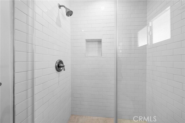 2408 Ives Lane, Redondo Beach, California 90278, 3 Bedrooms Bedrooms, ,Residential,Sold,Ives,SB21202682