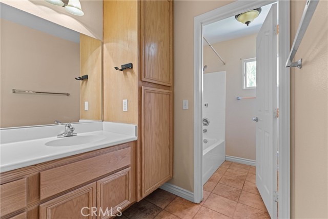 Detail Gallery Image 20 of 27 For 40062 Chelsea Ct, Palmdale,  CA 93551 - 5 Beds | 3 Baths