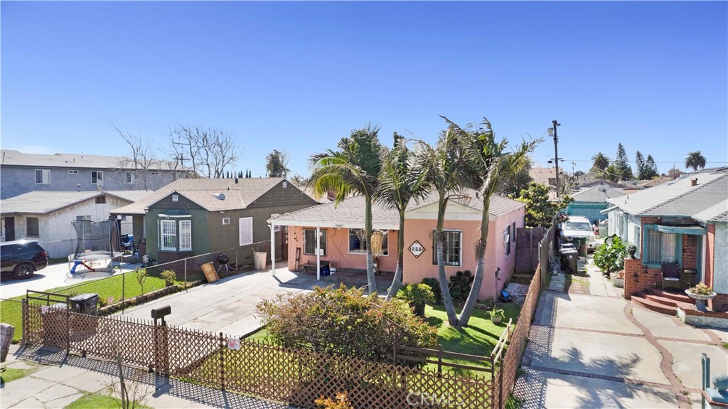 208 E 118th Place, Los Angeles, CA 90061