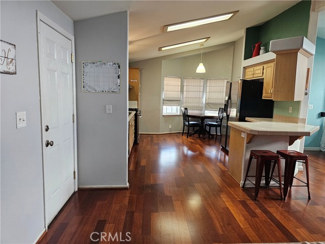 434 Jupiter Drive, Nipomo CA: https://media.crmls.org/medias/ee9f7fbf-dd85-4052-bdc4-21395dc91a22.jpg