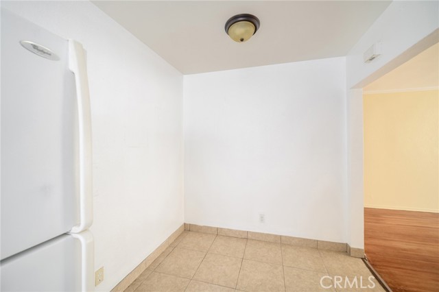 Detail Gallery Image 9 of 15 For 871 N Hoover St #877,  Los Angeles,  CA 90029 - 1 Beds | 1 Baths