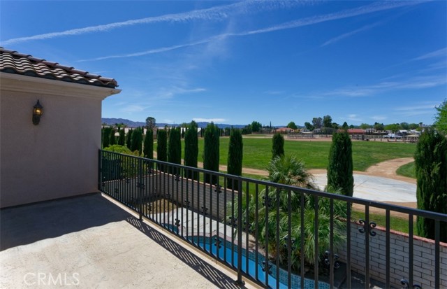 Detail Gallery Image 45 of 45 For 13030 Caspian, Victorville,  CA 92395 - 4 Beds | 3 Baths