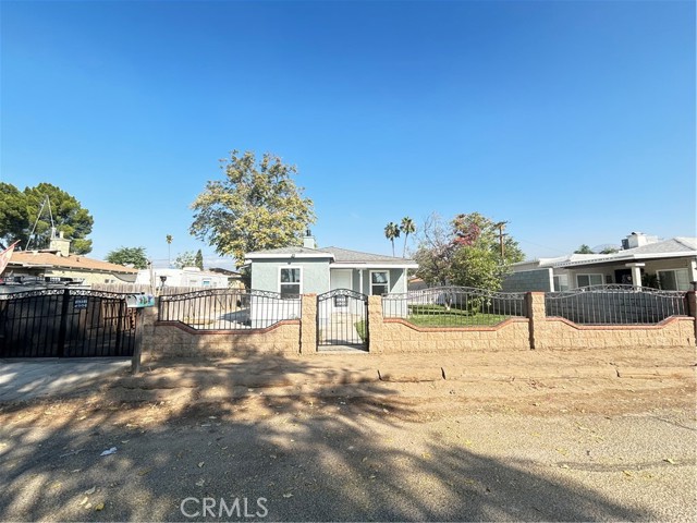 25170 Elmo Drive, San Bernardino, California 92404, 2 Bedrooms Bedrooms, ,1 BathroomBathrooms,Residential,For Sale,25170 Elmo Drive,CRDW24216002