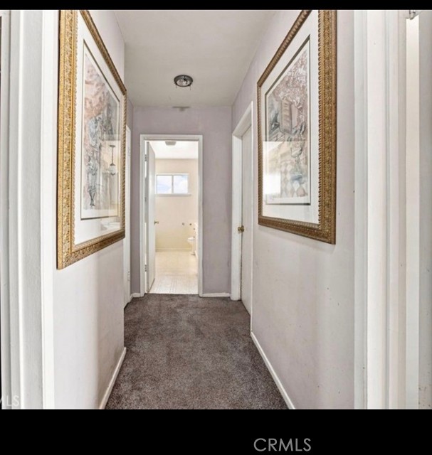 10640 Sylvia Ave photo 20