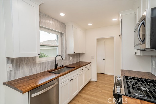 Detail Gallery Image 3 of 16 For 1353 W Harvard Pl, Ontario,  CA 91762 - 3 Beds | 2 Baths