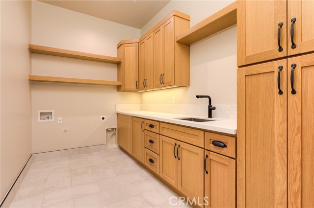 461 Tigertail, Paradise CA: https://media.crmls.org/medias/eea538d8-60eb-4e1b-a416-85645166c919.jpg