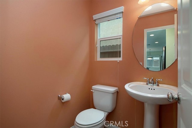 Detail Gallery Image 16 of 28 For 1311 Crown Cir, Lompoc,  CA 93436 - 4 Beds | 2/1 Baths