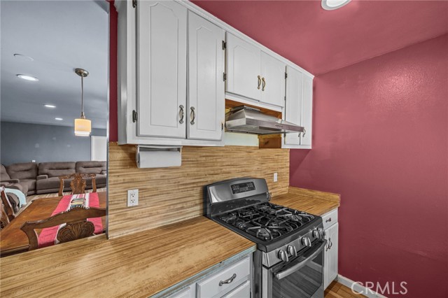 820 Cozy Court, Fallbrook CA: https://media.crmls.org/medias/eea8c9ad-8531-48b5-8f38-d331a1bd0685.jpg