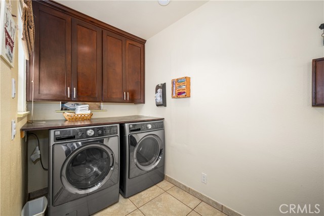 13622 Benfield Avenue, Norwalk CA: https://media.crmls.org/medias/eea926a8-875e-42da-9559-4019de851820.jpg