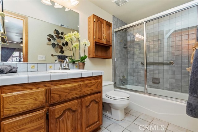 Detail Gallery Image 35 of 67 For 1300 Hidden Springs Dr, Corona,  CA 92881 - 5 Beds | 4/2 Baths