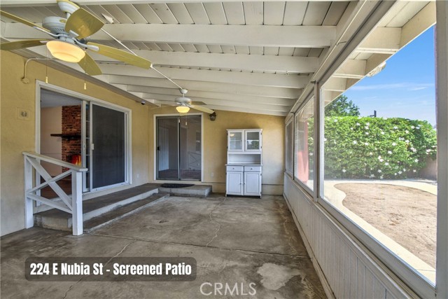224 E Nubia Street, Covina CA: https://media.crmls.org/medias/eea9e4c9-87d1-4f8f-a4ff-2b050bf2cd49.jpg