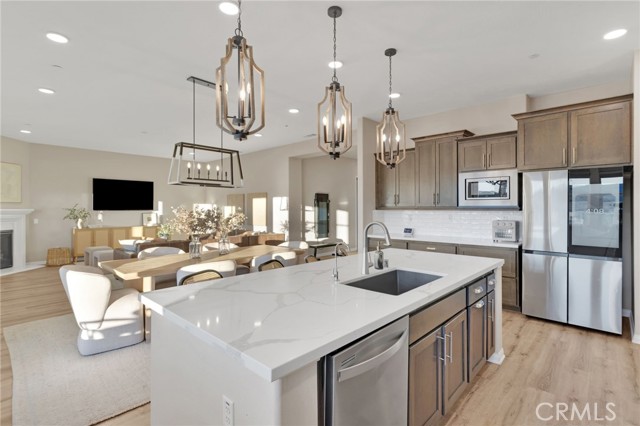 Detail Gallery Image 39 of 73 For 17066 Takipi Rd, Apple Valley,  CA 92307 - 3 Beds | 3 Baths