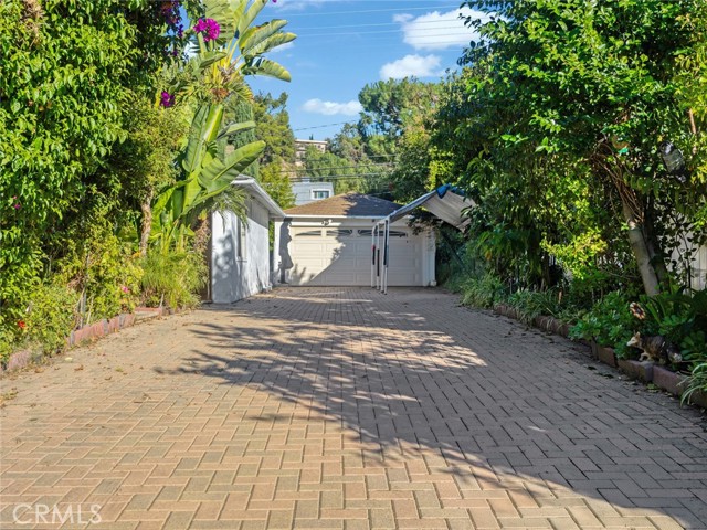 Detail Gallery Image 2 of 36 For 5020 Topanga Canyon, Woodland Hills,  CA 91364 - 2 Beds | 1 Baths