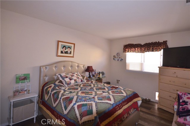 27958 Foxfire Street, Menifee CA: https://media.crmls.org/medias/eeaa21b0-75b3-4192-b587-f4c7ece77e8e.jpg