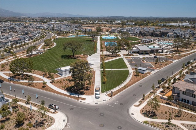 232 Junco, Irvine CA: https://media.crmls.org/medias/eeaaee2a-cc2b-4bee-9f52-8e2c54552cfa.jpg