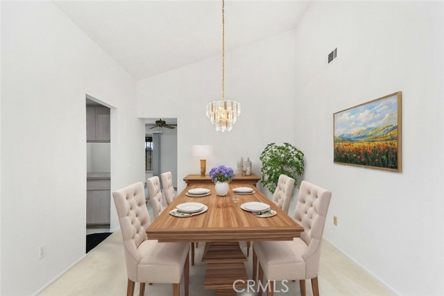 2797 Persimmon Place, Riverside CA: https://media.crmls.org/medias/eeab201f-c963-4589-a6a1-ea3fd7090f1d.jpg