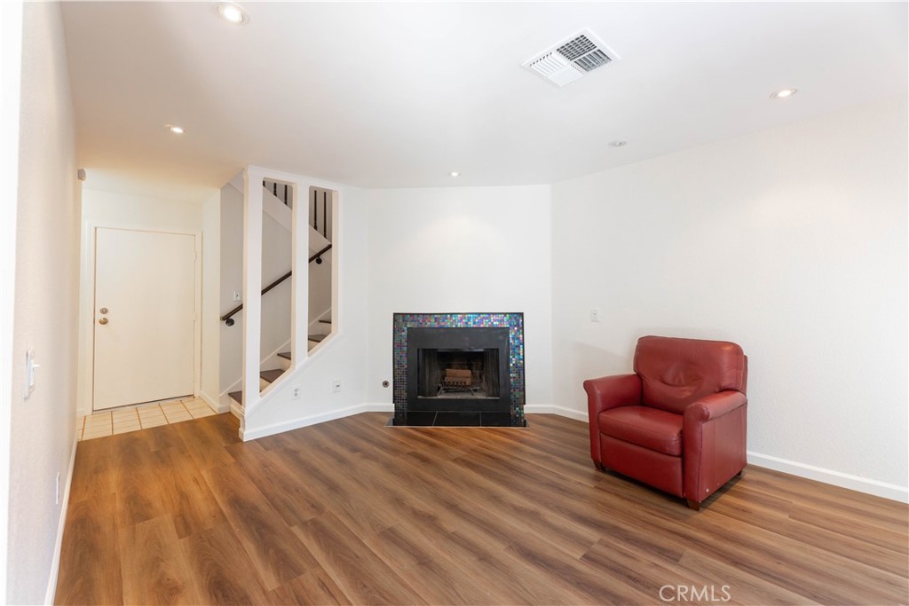 MLS #PW25263760 image #6