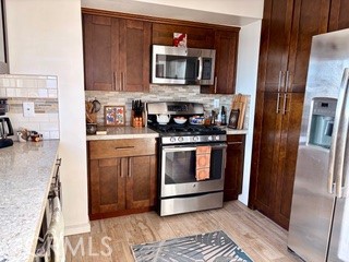 Detail Gallery Image 14 of 49 For 4216 Ocean, Manhattan Beach,  CA 90266 - 2 Beds | 3 Baths