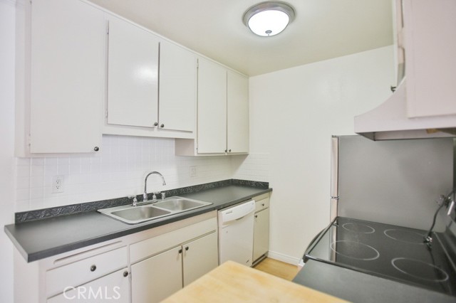 Detail Gallery Image 8 of 29 For 576 N Bellflower Bld #315,  Long Beach,  CA 90814 - 1 Beds | 1 Baths