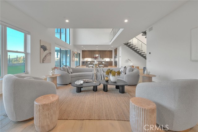 Detail Gallery Image 20 of 68 For 20164 Galway Ln, Porter Ranch,  CA 91326 - 5 Beds | 5/1 Baths