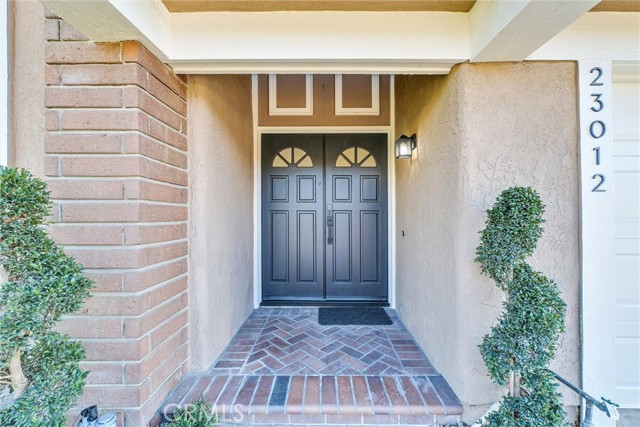 Detail Gallery Image 2 of 28 For 23012 Cecelia, Mission Viejo,  CA 92691 - 4 Beds | 2/1 Baths