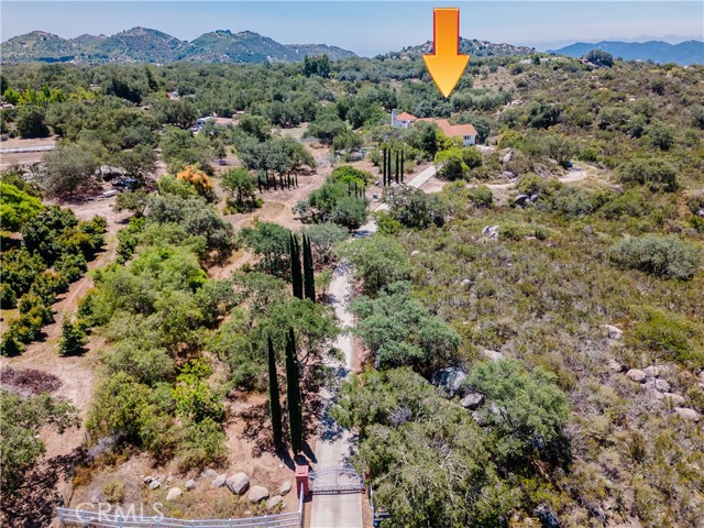Detail Gallery Image 5 of 45 For 19605 Carancho Road, Temecula,  CA 92590 - 4 Beds | 2/2 Baths