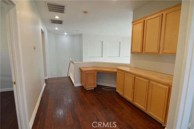 Detail Gallery Image 29 of 52 For 9595 Shadowgrove Dr, Rancho Cucamonga,  CA 91730 - 5 Beds | 3 Baths