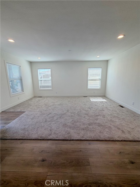 Detail Gallery Image 9 of 19 For 16860 Slover Ave #67,  Fontana,  CA 92337 - 3 Beds | 2 Baths