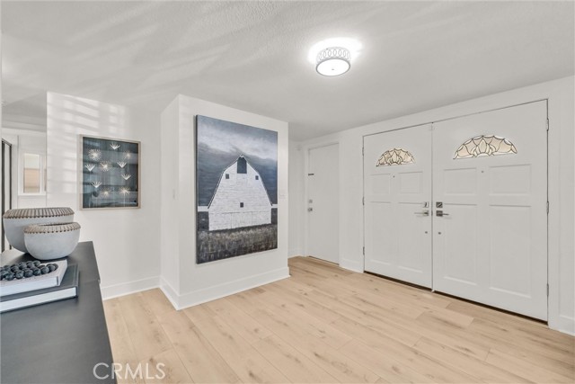 Detail Gallery Image 15 of 34 For 9122 Windsor Cir, Cypress,  CA 90630 - 4 Beds | 3 Baths