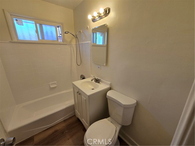 1758 W 110th Street, Los Angeles CA: https://media.crmls.org/medias/eeb21d5f-cc2a-4471-b4d4-57e36b66499c.jpg