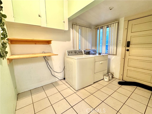 Detail Gallery Image 15 of 17 For 214 E 56th St, Los Angeles,  CA 90011 - 2 Beds | 1 Baths