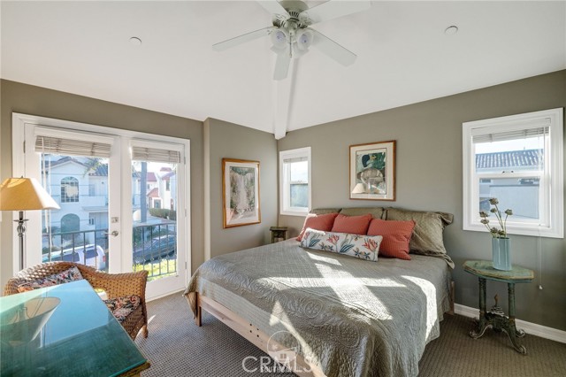 Detail Gallery Image 43 of 47 For 1911 Speyer a,  Redondo Beach,  CA 90278 - 4 Beds | 2/1 Baths
