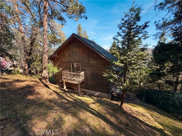 Detail Gallery Image 5 of 19 For 120 Zermat, Crestline,  CA 92325 - 3 Beds | 2 Baths