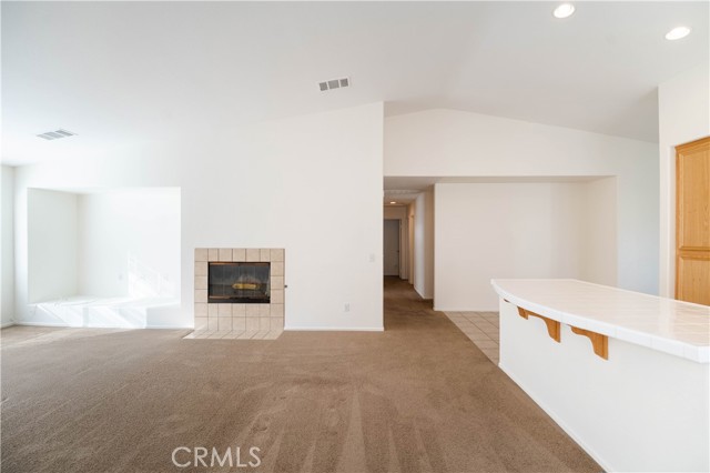 Detail Gallery Image 6 of 19 For 13125 Georgetown Ln, Victorville,  CA 92392 - 3 Beds | 2 Baths